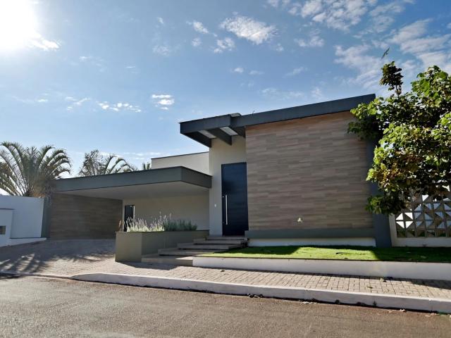 Casa / Sobrado em Condomínio para Venda em Brasília/DF Paranoá 4 Quartos
