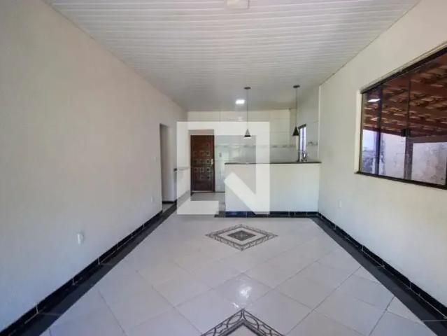 Casa / Sobrado em Condomínio para Venda em Brasília/DF Taguatinga 2 Quartos