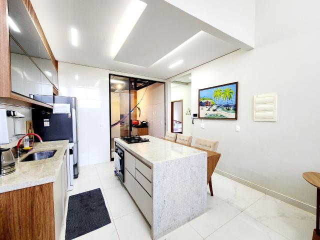 Casa / Sobrado em Condomínio para Venda em Brasília/DF Taguatinga Norte Taguatinga 3 Quartos