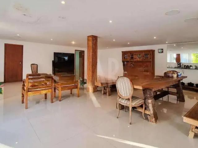 Casa / Sobrado em Condomínio para Venda em Brumadinho/MG Retiro do Chalé 5 Quartos