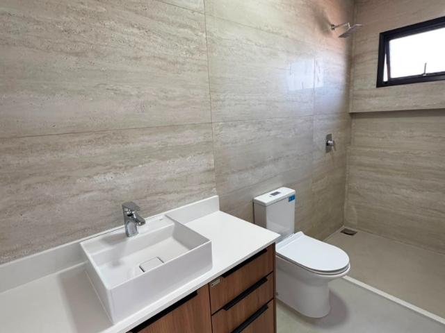 Casa / Sobrado em Condomínio para Venda em Cuiabá/MT Morada dos Nobres 4 Quartos