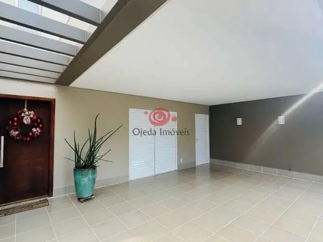 Casa / Sobrado em Condomínio para Venda em Cuiabá/MT Jardim Imperial 3 Quartos