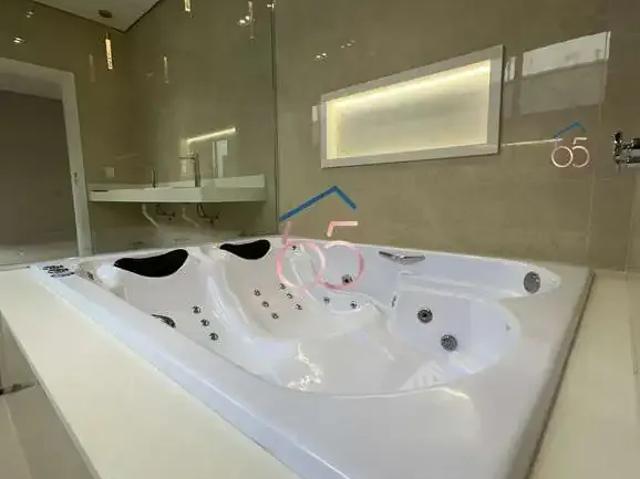 Casa / Sobrado em Condomínio para Venda em Cuiabá/MT Jardim Itália 4 Quartos