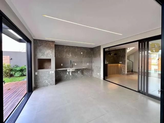 Casa / Sobrado em Condomínio para Venda em Cuiabá/MT Jardim Itália 5 Quartos