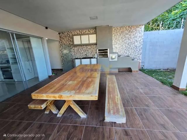 Casa / Sobrado em Condomínio para Venda em Cuiabá/MT Recanto dos Pássaros 3 Quartos