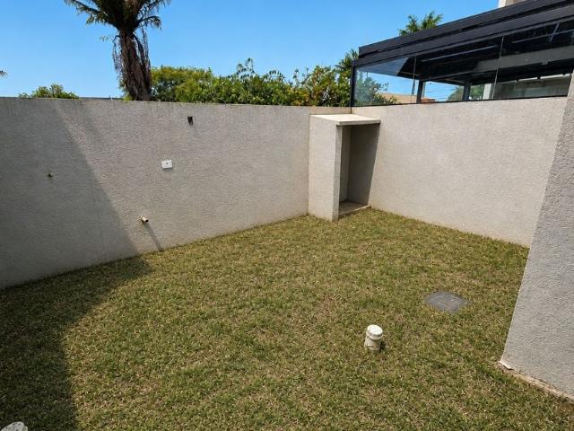 Casa / Sobrado em Condomínio para Venda em Curitiba/PR Cajuru 3 Quartos