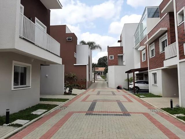 Casa / Sobrado em Condomínio para Venda em Curitiba/PR Campo Comprido 3 Quartos