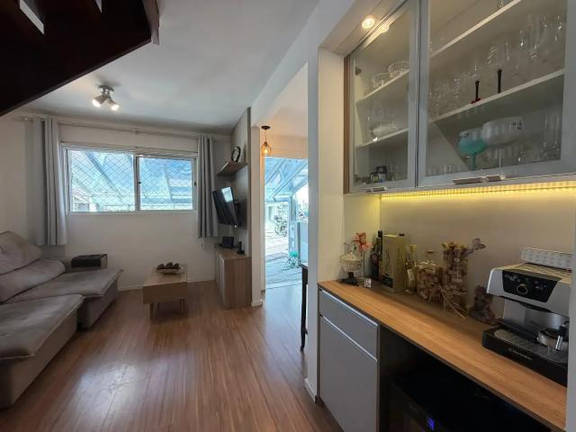 Casa / Sobrado em Condomínio para Venda em Curitiba/PR Campo Comprido 3 Quartos