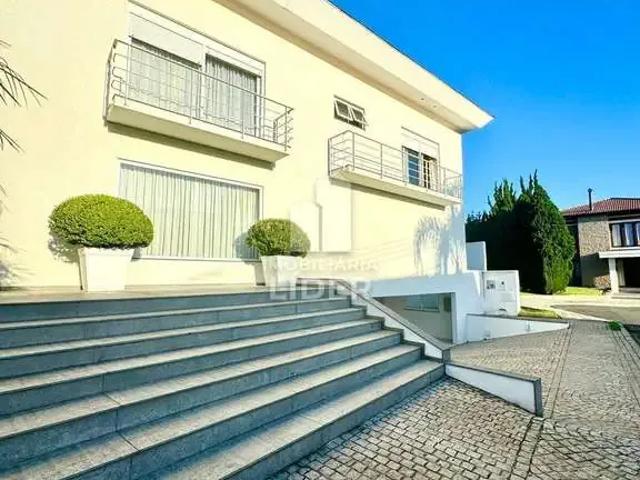 Casa / Sobrado em Condomínio para Venda em Curitiba/PR Campo Comprido 4 Quartos