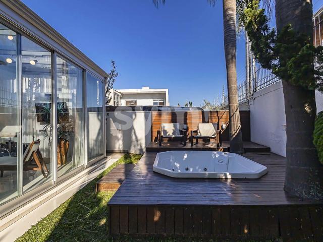 Casa / Sobrado em Condomínio para Venda em Curitiba/PR Campo Comprido 4 Quartos