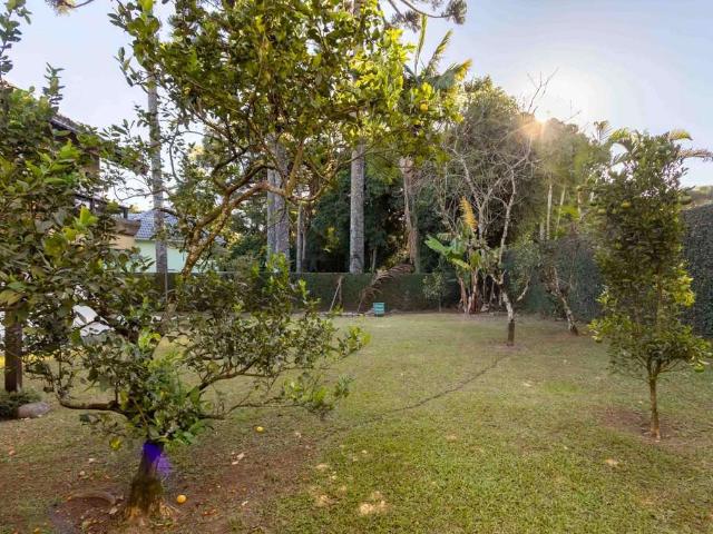 Casa / Sobrado em Condomínio para Venda em Curitiba/PR Campo Comprido 4 Quartos