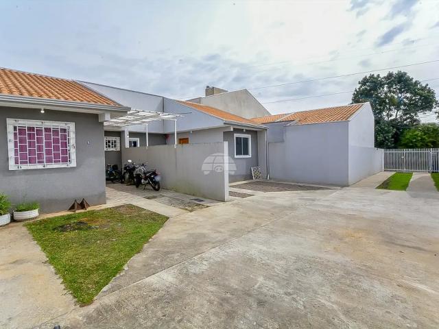 Casa / Sobrado em Condomínio para Venda em Curitiba/PR Campo de Santana 2 Quartos