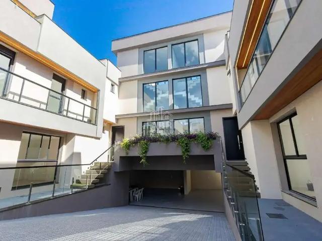 Casa / Sobrado em Condomínio para Venda em Curitiba/PR Campina do Siqueira 3 Quartos