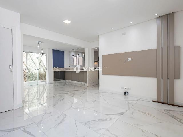 Casa / Sobrado em Condomínio para Venda em Curitiba/PR Capão Raso 3 Quartos