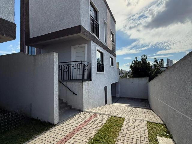Casa / Sobrado em Condomínio para Venda em Curitiba/PR Capão Raso 3 Quartos