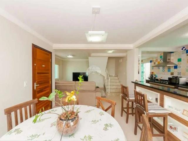 Casa / Sobrado em Condomínio para Venda em Curitiba/PR Centro Cívico 2 Quartos