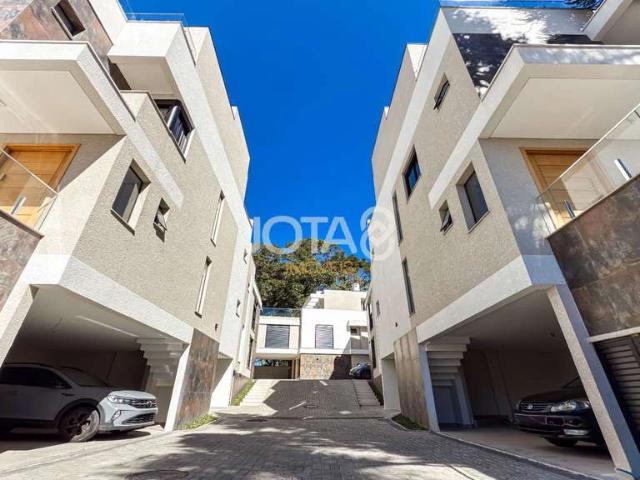 Casa / Sobrado em Condomínio para Venda em Curitiba/PR Centro Cívico 3 Quartos