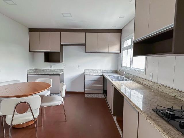 Casa / Sobrado em Condomínio para Venda em Curitiba/PR Abranches 6 Quartos