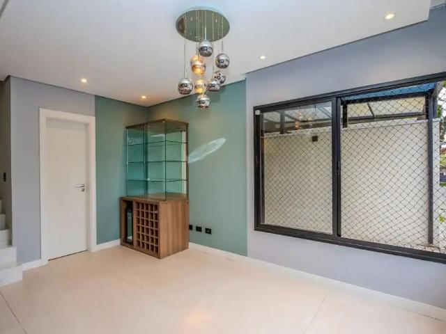 Casa / Sobrado em Condomínio para Venda em Curitiba/PR Água Verde 3 Quartos