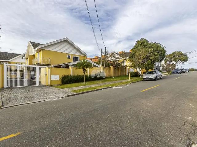 Casa / Sobrado em Condomínio para Venda em Curitiba/PR Atuba 3 Quartos