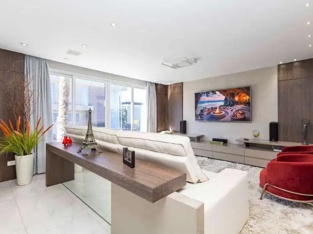 Casa / Sobrado em Condomínio para Venda em Curitiba/PR Atuba 4 Quartos