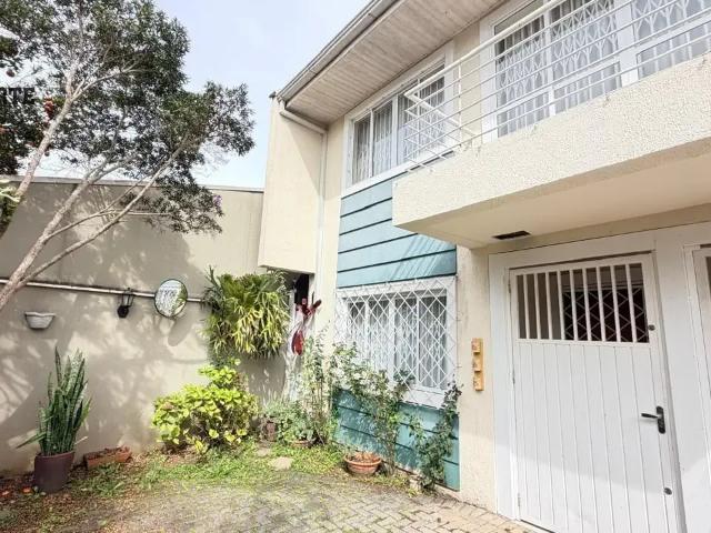 Casa / Sobrado em Condomínio para Venda em Curitiba/PR Bom Retiro 3 Quartos