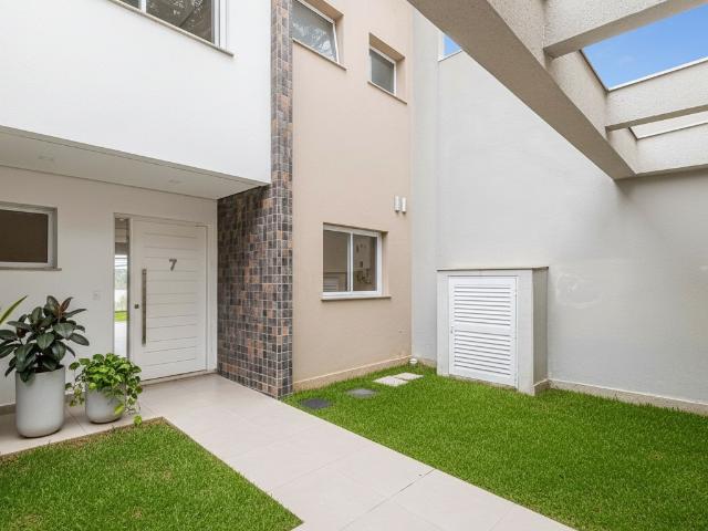 Casa / Sobrado em Condomínio para Venda em Curitiba/PR Bom Retiro 3 Quartos