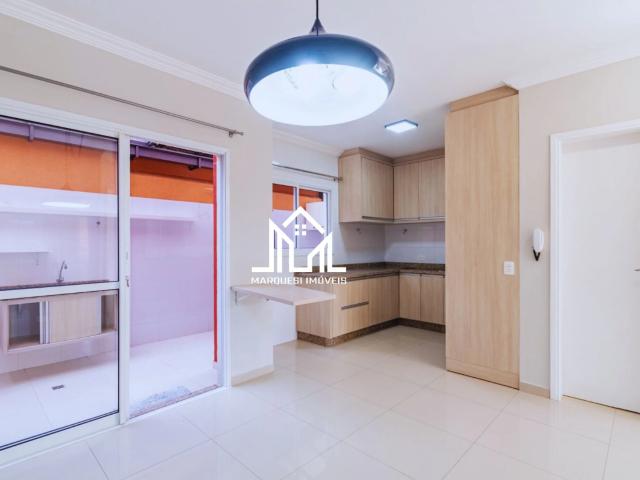 Casa / Sobrado em Condomínio para Venda em Curitiba/PR Bom Retiro 3 Quartos