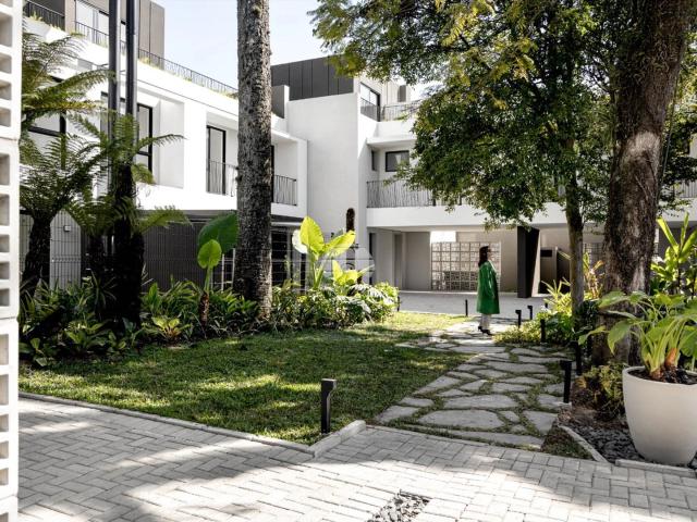 Casa / Sobrado em Condomínio para Venda em Curitiba/PR Guabirotuba 3 Quartos