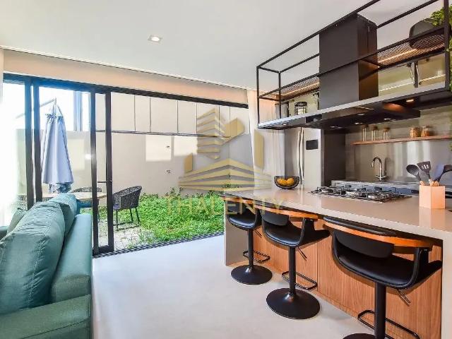 Casa / Sobrado em Condomínio para Venda em Curitiba/PR Guabirotuba 3 Quartos
