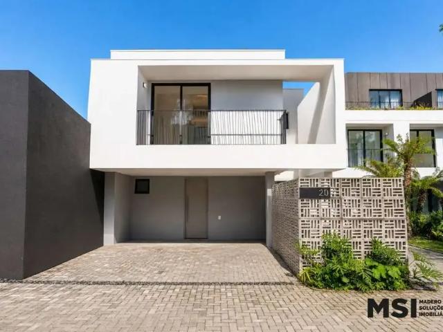 Casa / Sobrado em Condomínio para Venda em Curitiba/PR Guabirotuba 3 Quartos
