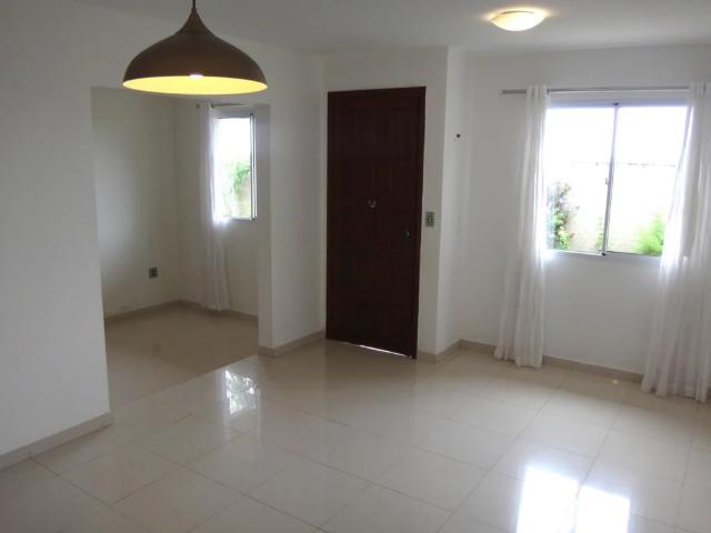 Casa / Sobrado em Condomínio para Venda em Curitiba/PR Guabirotuba 3 Quartos