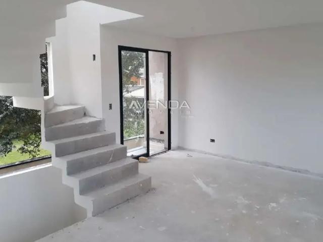 Casa / Sobrado em Condomínio para Venda em Curitiba/PR Guabirotuba 3 Quartos