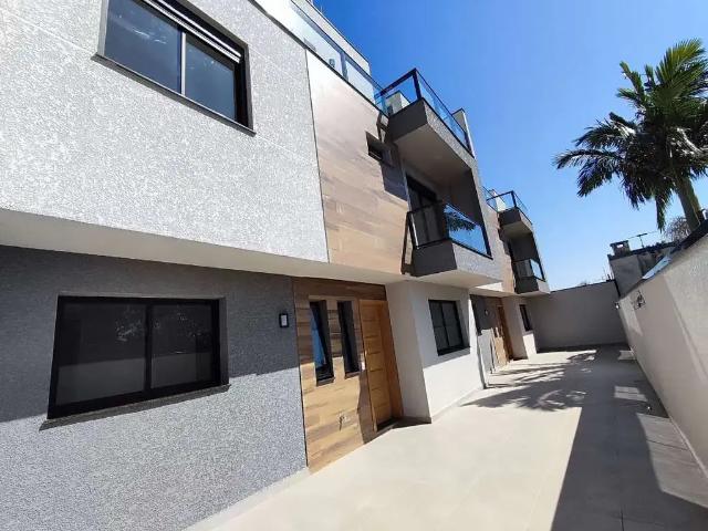 Casa / Sobrado em Condomínio para Venda em Curitiba/PR Guabirotuba 3 Quartos