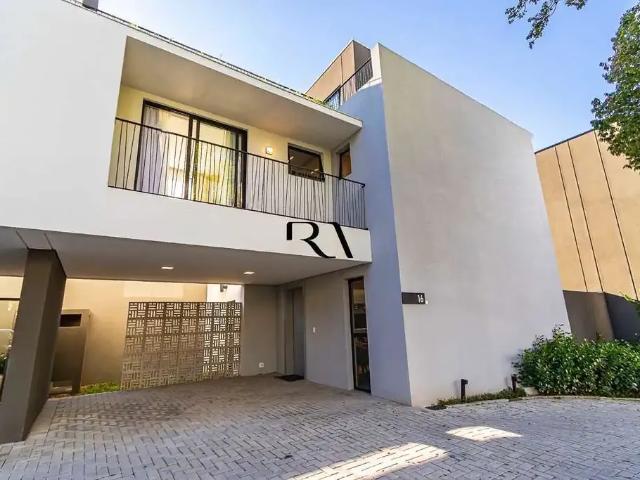 Casa / Sobrado em Condomínio para Venda em Curitiba/PR Guabirotuba 3 Quartos