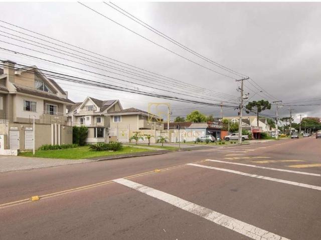 Casa / Sobrado em Condomínio para Venda em Curitiba/PR Guabirotuba 4 Quartos
