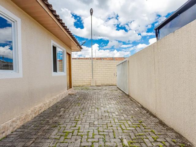 Casa / Sobrado em Condomínio para Venda em Curitiba/PR Guaíra 2 Quartos