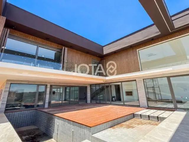 Casa / Sobrado em Condomínio para Venda em Curitiba/PR Ecoville 4 Quartos