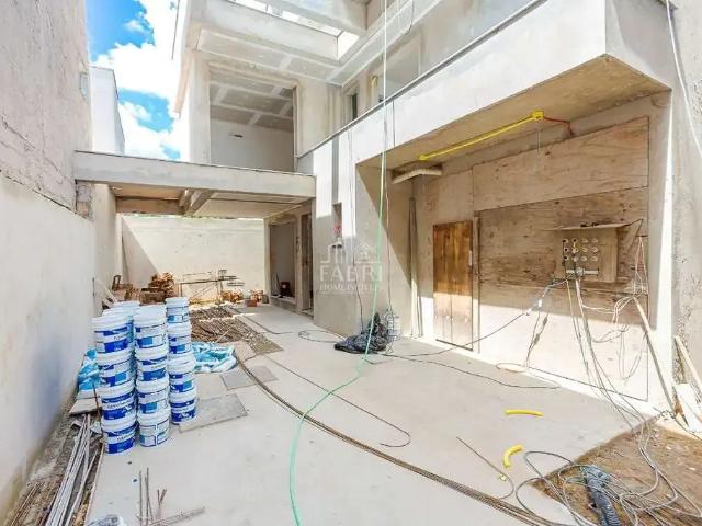 Casa / Sobrado em Condomínio para Venda em Curitiba/PR Jardim das Américas 3 Quartos