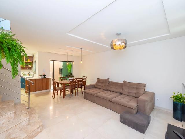 Casa / Sobrado em Condomínio para Venda em Curitiba/PR Jardim das Américas 3 Quartos