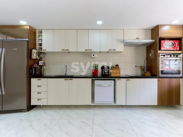 Casa / Sobrado em Condomínio para Venda em Curitiba/PR Jardim das Américas 3 Quartos