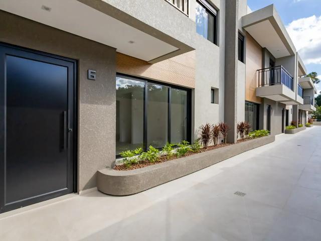 Casa / Sobrado em Condomínio para Venda em Curitiba/PR Jardim Social 3 Quartos