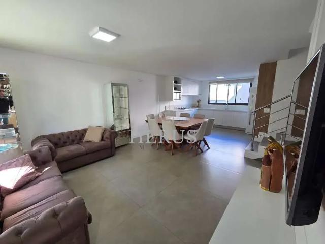 Casa / Sobrado em Condomínio para Venda em Curitiba/PR Jardim Social 3 Quartos