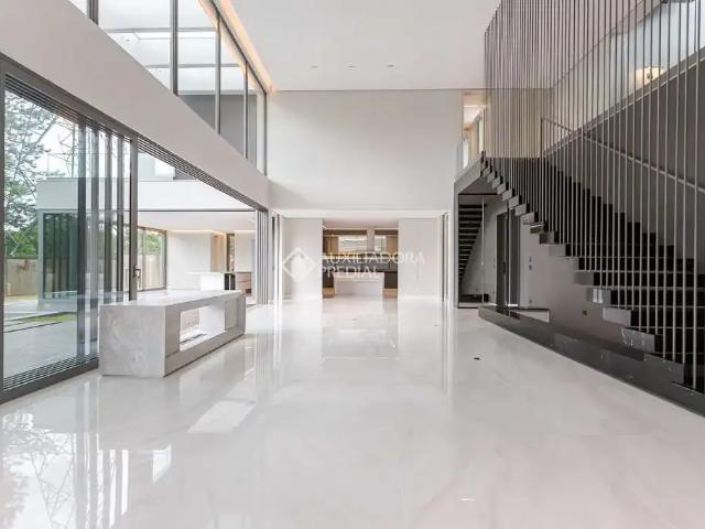 Casa / Sobrado em Condomínio para Venda em Curitiba/PR Orleans 5 Quartos