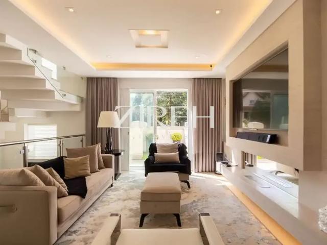Casa / Sobrado em Condomínio para Venda em Curitiba/PR Mercês 2 Quartos