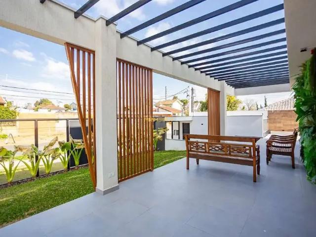 Casa / Sobrado em Condomínio para Venda em Curitiba/PR Mercês 3 Quartos
