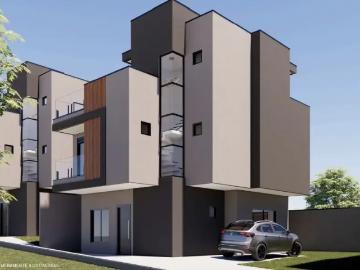 Casa / Sobrado em Condomínio para Venda em Curitiba/PR Novo Mundo 3 Quartos