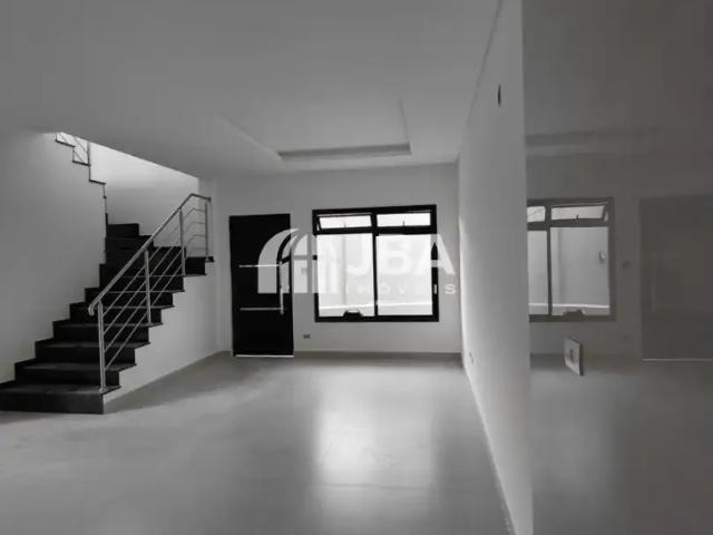 Casa / Sobrado em Condomínio para Venda em Curitiba/PR Novo Mundo 3 Quartos