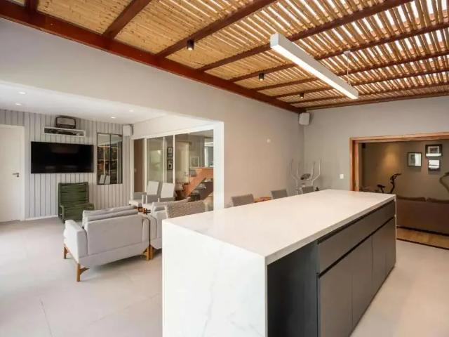 Casa / Sobrado em Condomínio para Venda em Curitiba/PR São Braz 4 Quartos