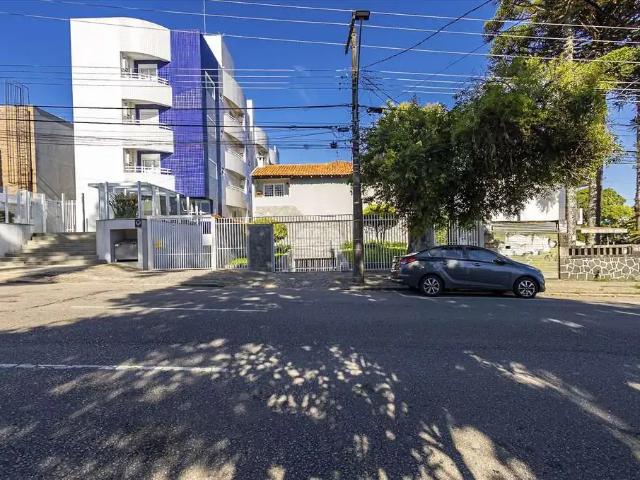 Casa / Sobrado em Condomínio para Venda em Curitiba/PR São Francisco 3 Quartos